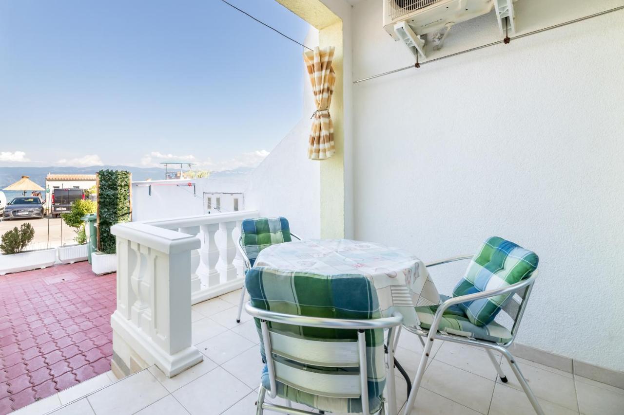 Beach Holiday Baska Exterior photo